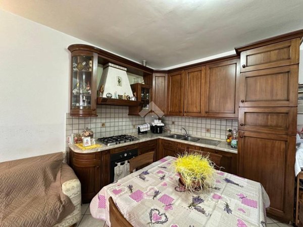 appartamento in vendita a Spoleto in zona San Giacomo