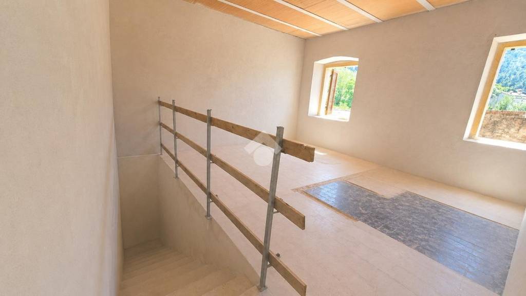 appartamento in vendita a Spoleto in zona San Giacomo