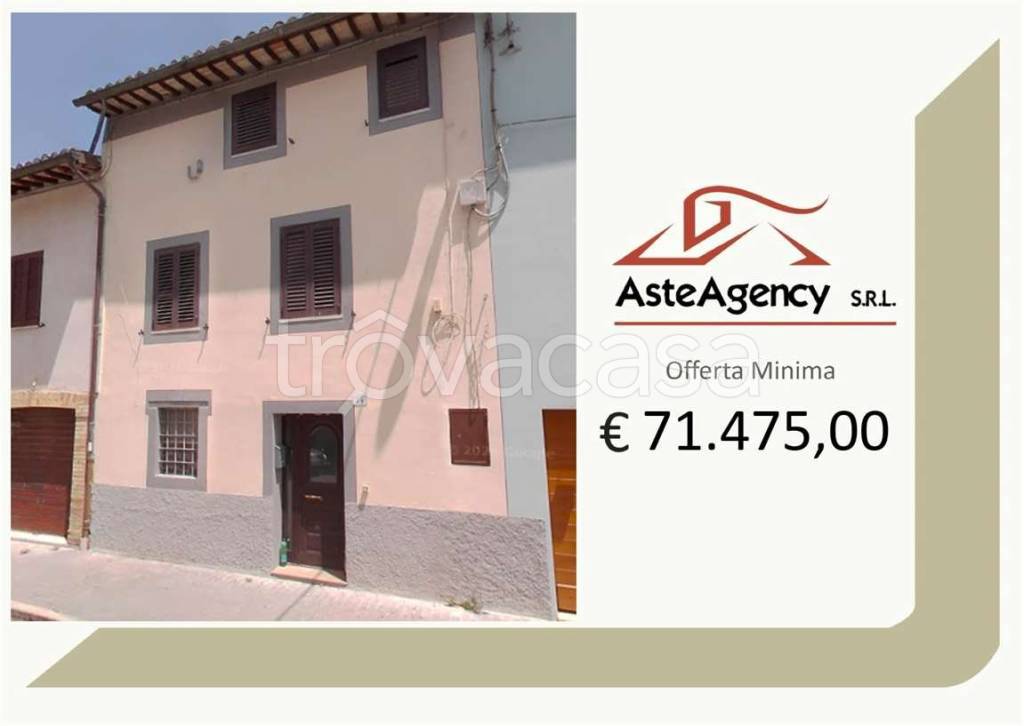 casa indipendente in vendita a Spoleto in zona San Giacomo