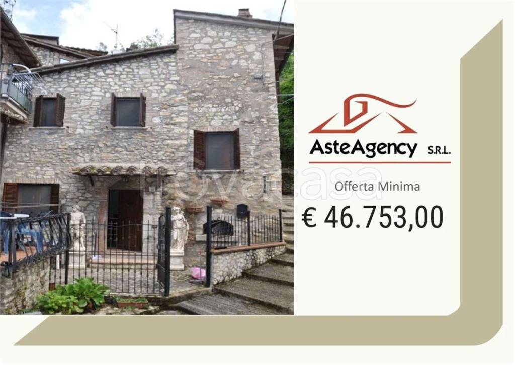 casa indipendente in vendita a Spoleto in zona Valle San Martino