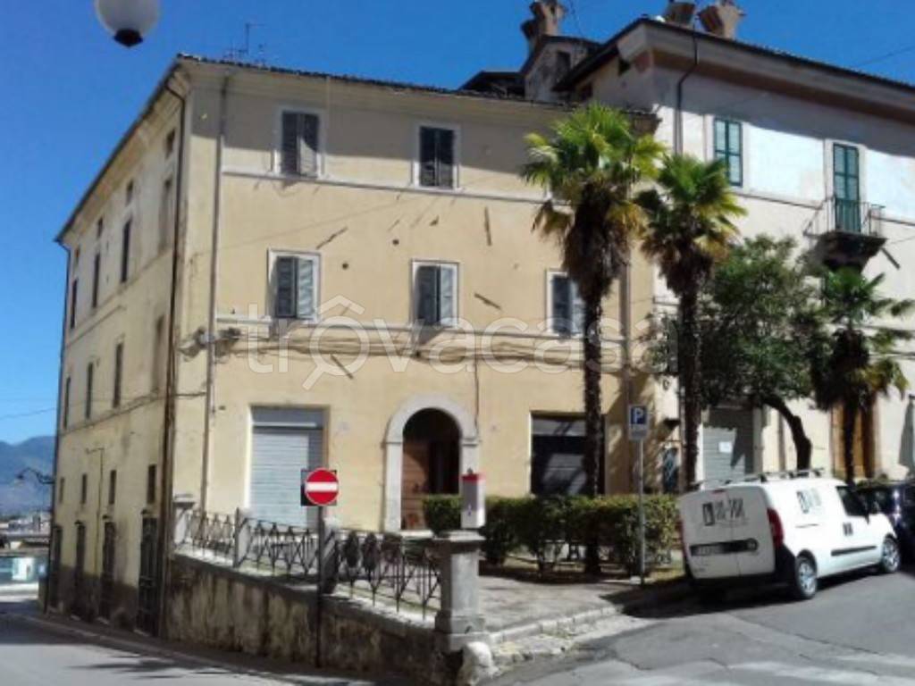 appartamento in vendita a Spoleto