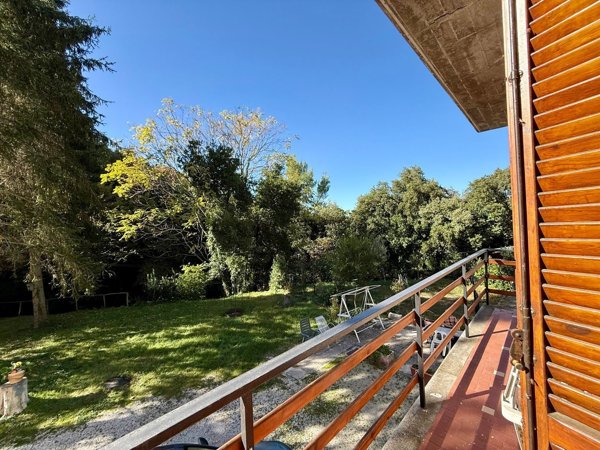 appartamento in vendita a Spoleto in zona Collerisana