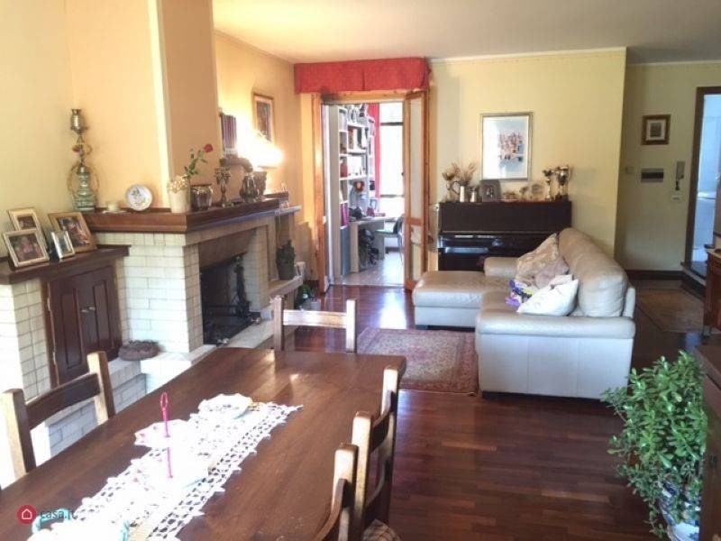 casa indipendente in vendita a Spoleto in zona San Giacomo