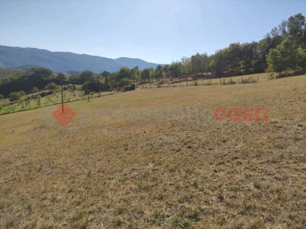 terreno in vendita a Spoleto in zona Pompagnano