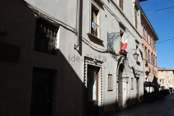 negozio in vendita a Spoleto