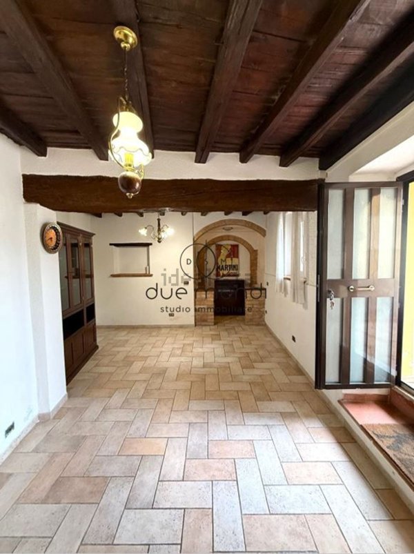 appartamento in vendita a Spoleto in zona San Giacomo