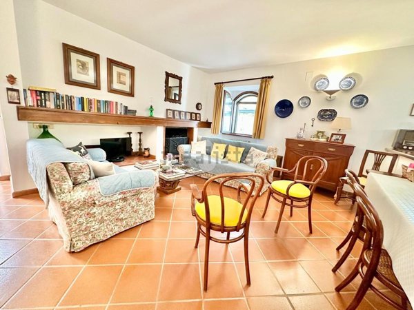 casa semindipendente in vendita a Spoleto