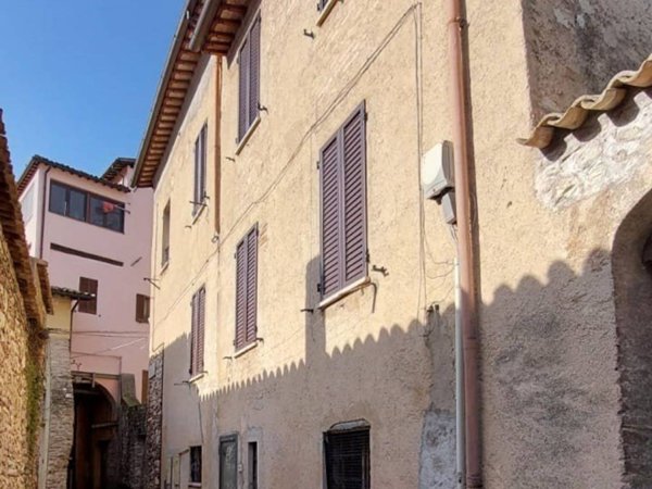appartamento in vendita a Spoleto