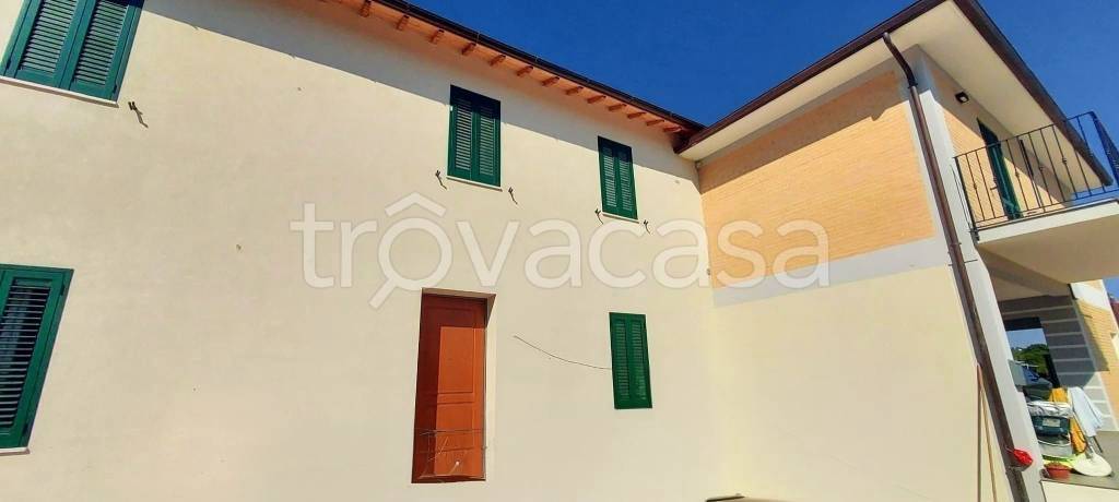 casa indipendente in vendita a Spoleto in zona San Brizio