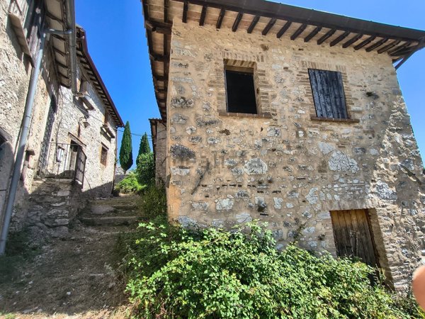 casale in vendita a Spoleto