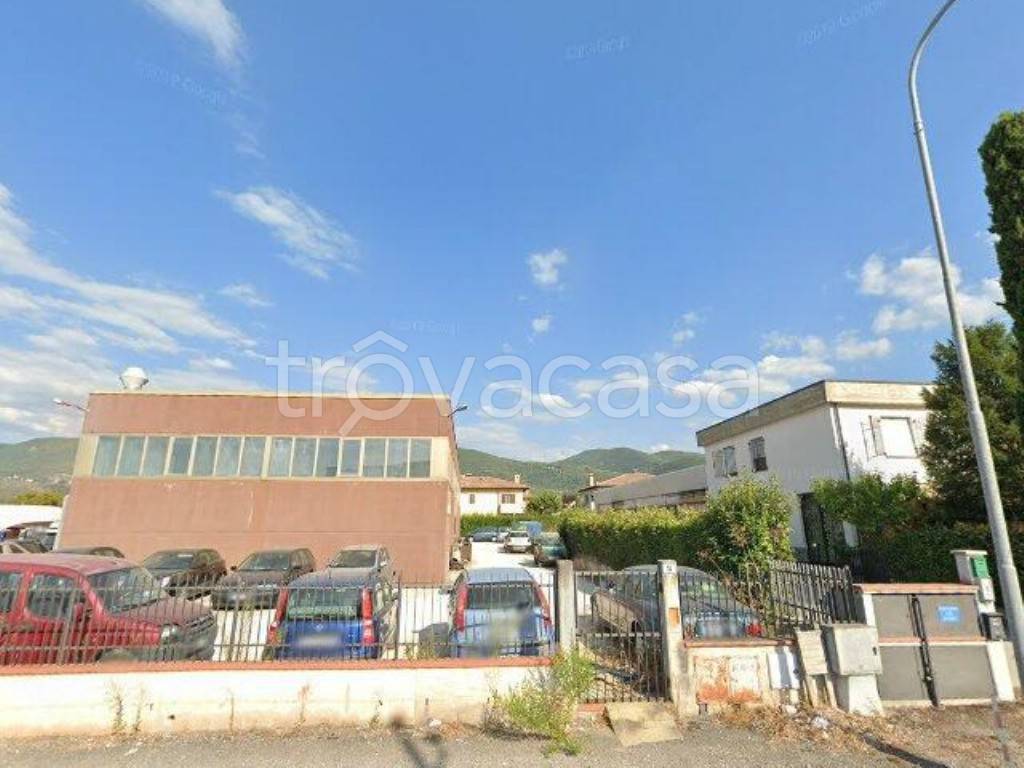 terreno edificabile in vendita a Spoleto in zona Cortaccione