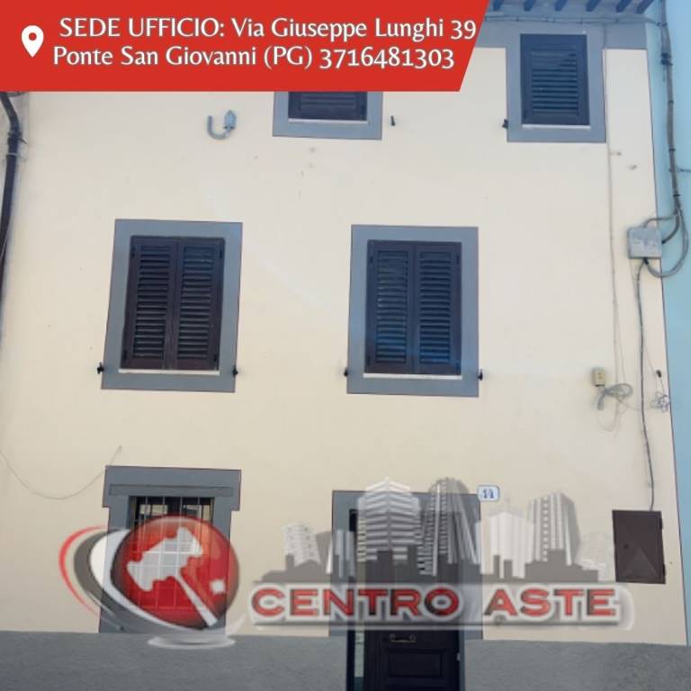 appartamento in vendita a Spoleto in zona Beroide
