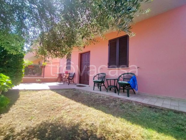 casa indipendente in vendita a Spoleto in zona Cortaccione