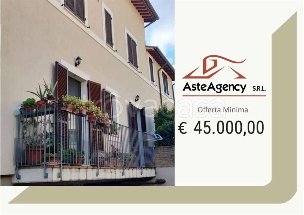 appartamento in vendita a Spoleto in zona Collerisana