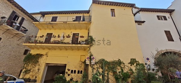 appartamento in vendita a Spoleto