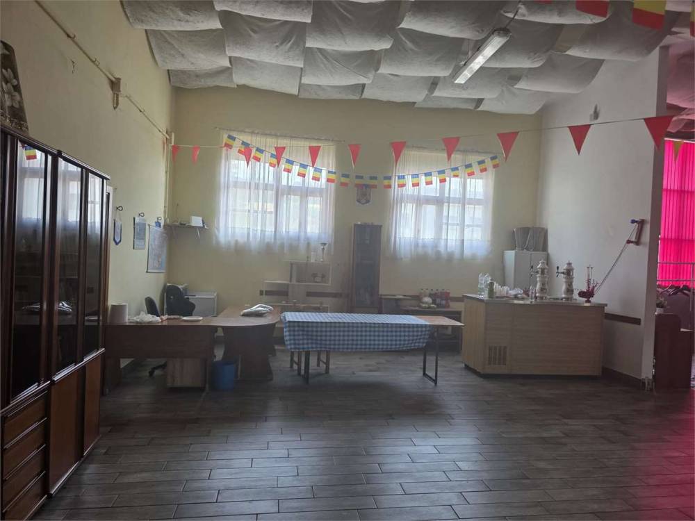 capannone in vendita a Spoleto in zona Morgnano