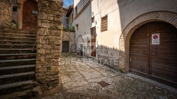 appartamento in vendita a Spoleto