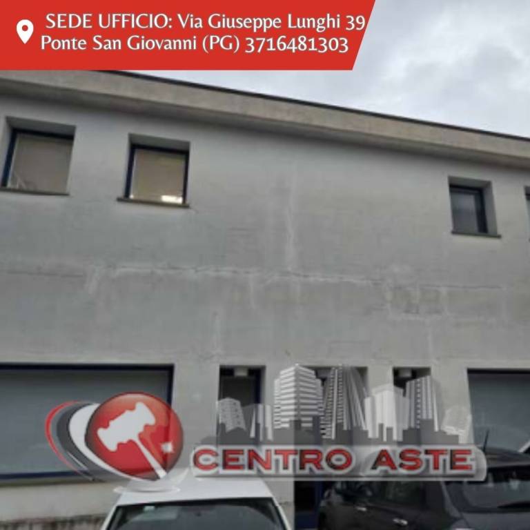 locale commerciale in vendita a Spoleto in zona Collerisana