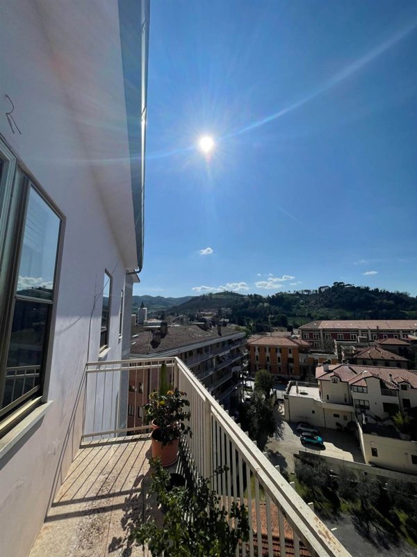 appartamento in vendita a Spoleto in zona Collerisana