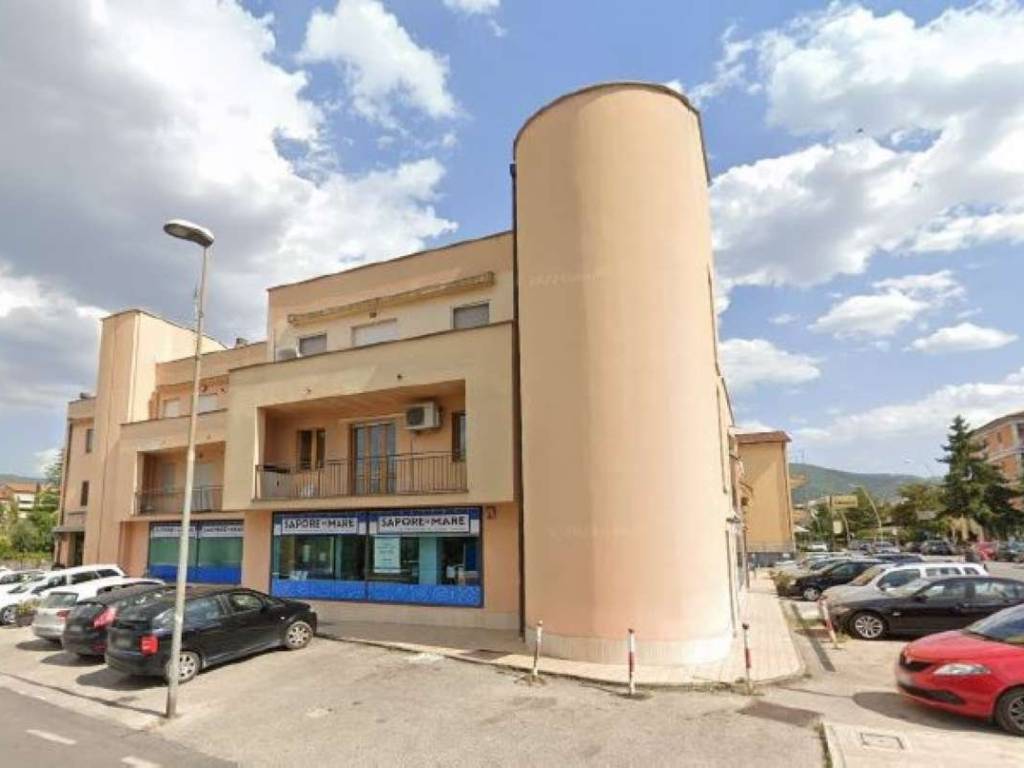casa indipendente in vendita a Spoleto in zona Collerisana