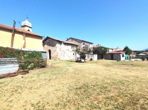 appartamento in vendita a Spoleto in zona Protte