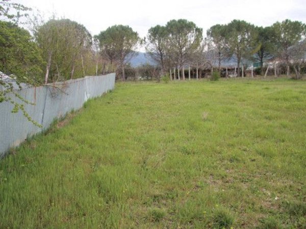 terreno edificabile in vendita a Spoleto in zona San Giacomo