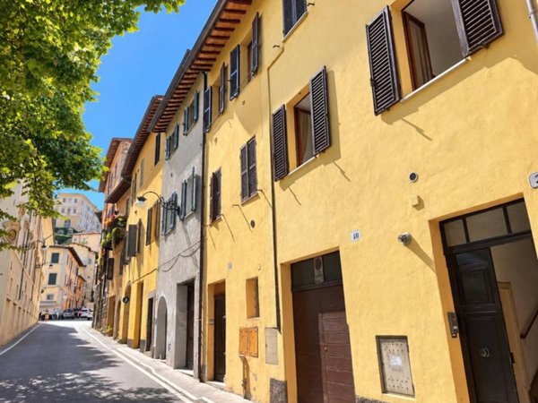 appartamento in vendita a Spoleto
