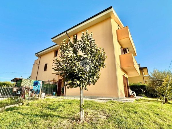 appartamento in vendita a Spoleto in zona San Brizio
