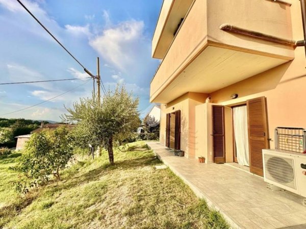 appartamento in vendita a Spoleto in zona San Brizio