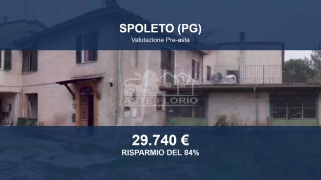 casa indipendente in vendita a Spoleto
