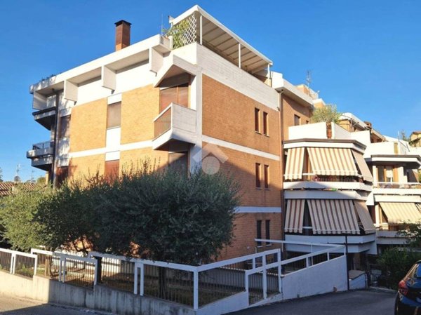 appartamento in vendita a Spoleto in zona Collerisana