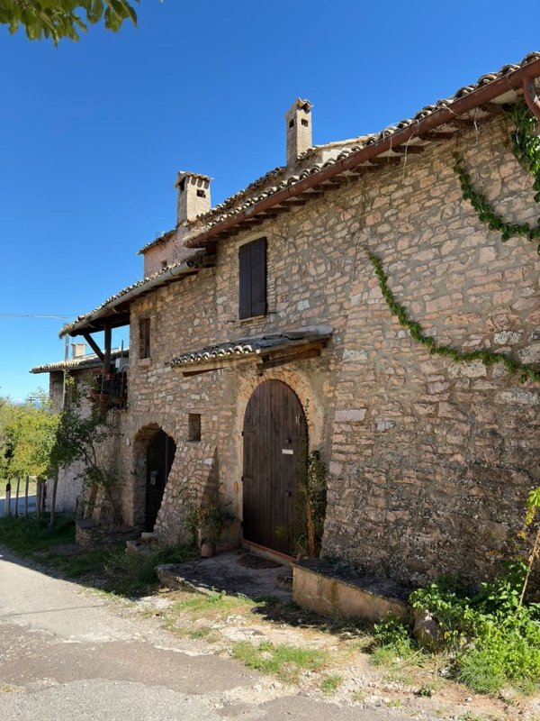 casale in vendita a Spoleto