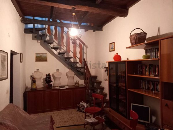 appartamento in vendita a Spoleto in zona Silvignano