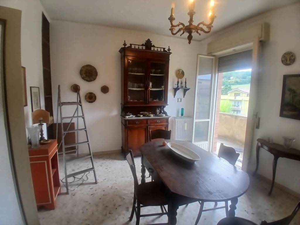 appartamento in vendita a Spoleto in zona Collerisana