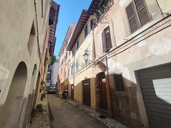 appartamento in vendita a Spoleto