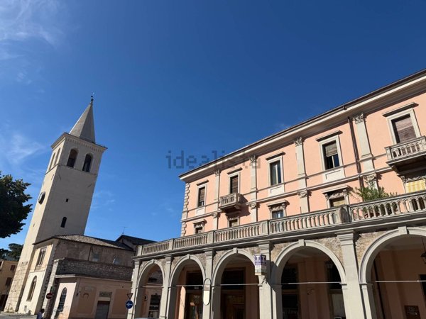 appartamento in vendita a Spoleto in zona Collerisana