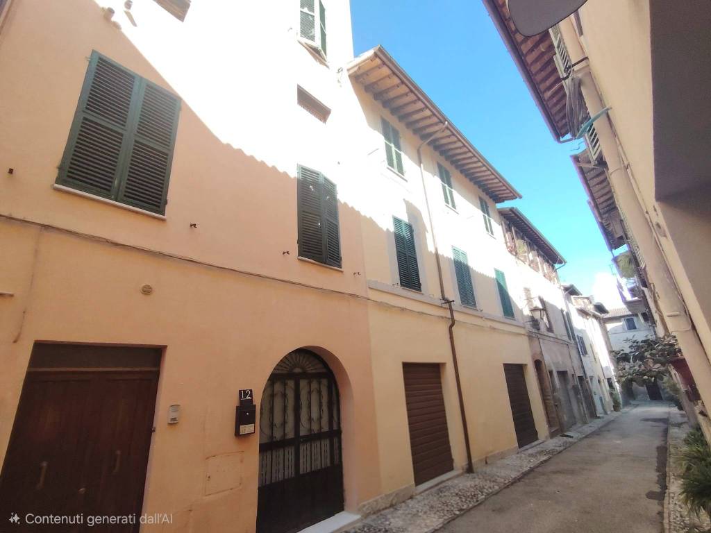 appartamento in vendita a Spoleto
