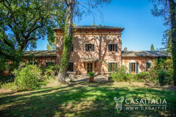 casa indipendente in vendita a Spoleto