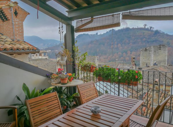 appartamento in vendita a Spoleto