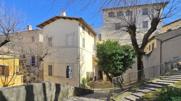 appartamento in vendita a Spoleto