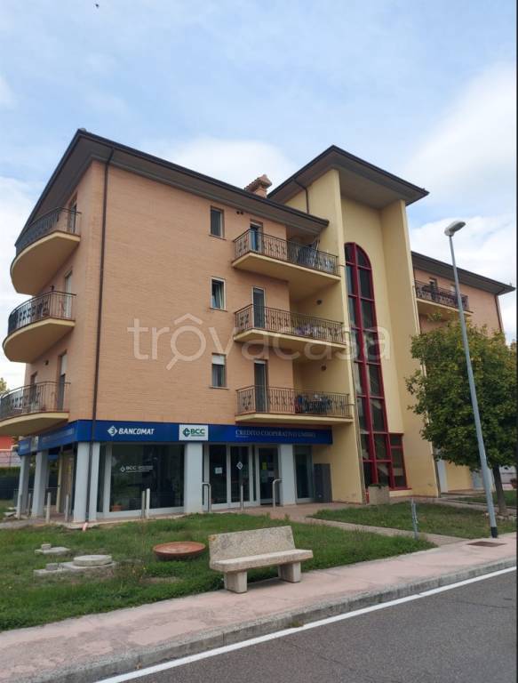 appartamento in vendita a Todi in zona Pantalla