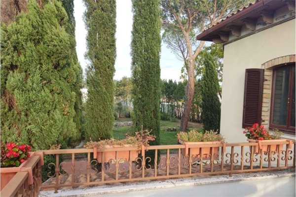 appartamento in vendita a Todi in zona Pantalla