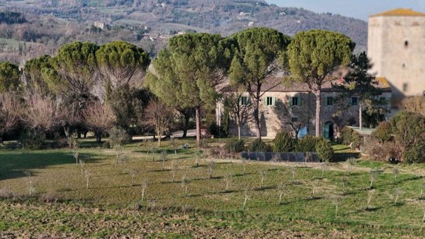pentavano in vendita a Todi