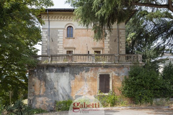 villa in vendita a Todi in zona Pantalla