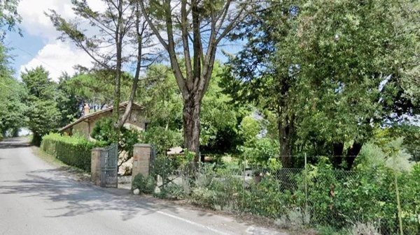 casa indipendente in vendita a Todi