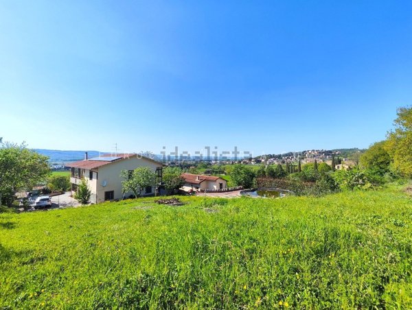 casa indipendente in vendita a Todi in zona Pantalla