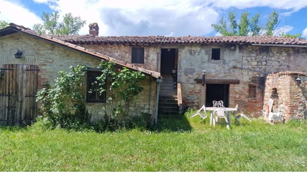casa indipendente in vendita a Todi in zona Pantalla