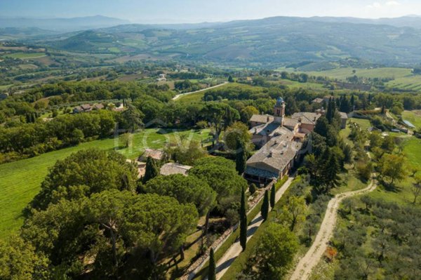 villa in vendita a Todi in zona Canonica