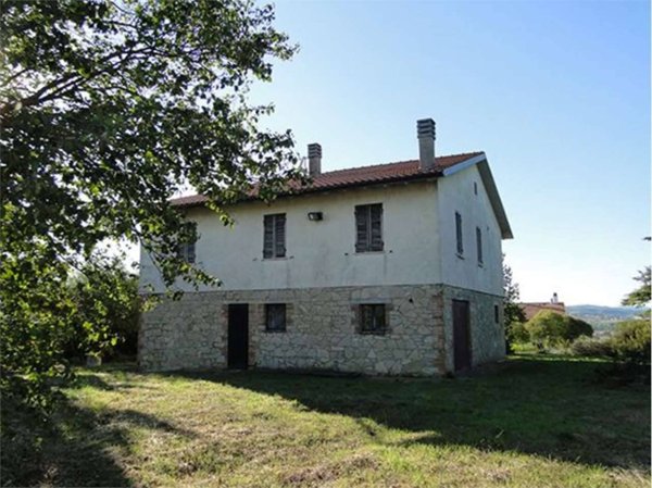 casa indipendente in vendita a Todi