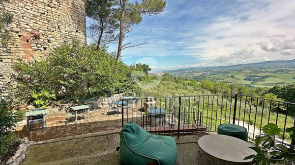 casa indipendente in vendita a Todi